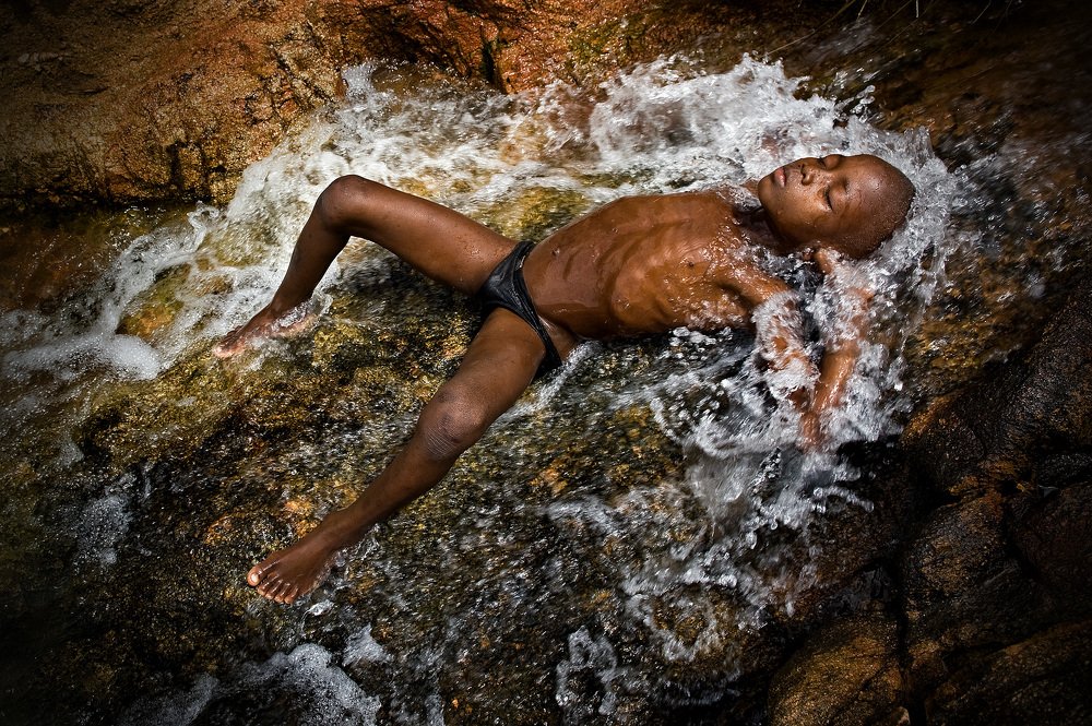 Photograph by Antonio Aragon Renuncio