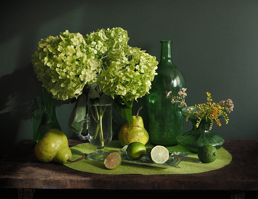 В оттенках зеленого