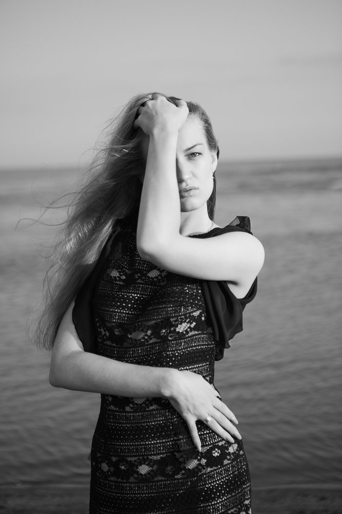 Взгляд сквозь меня