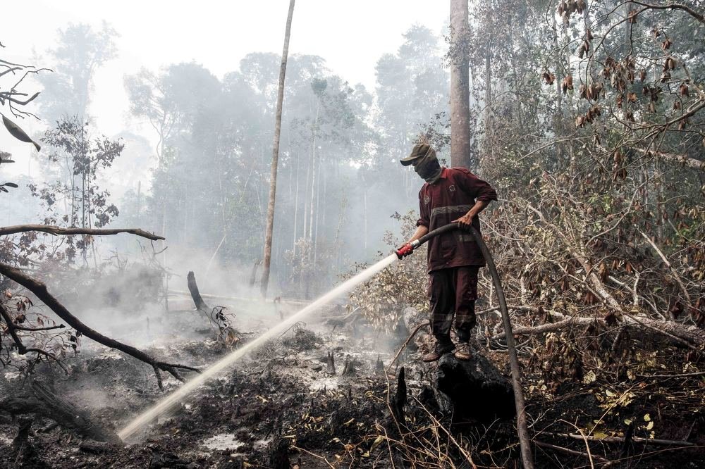 Photograph by  Deny Krisbiyantoro