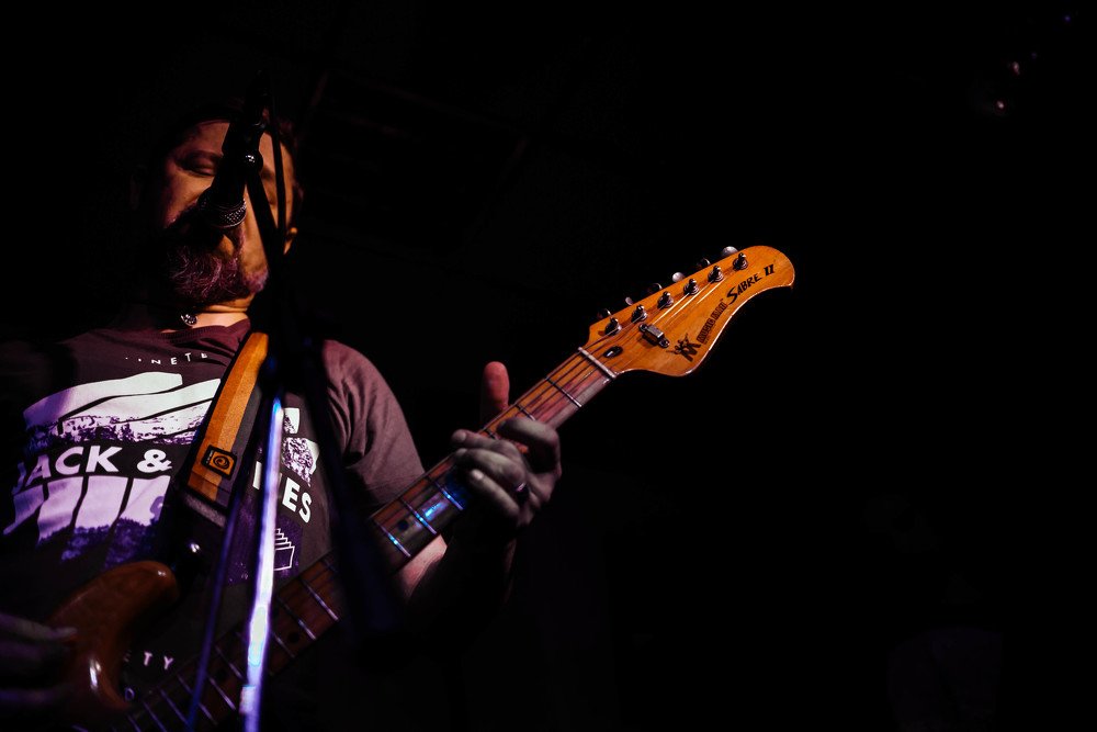 Бархатом трав