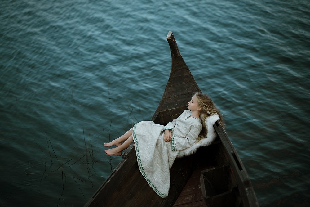 Photograph by Anna Alimpieva