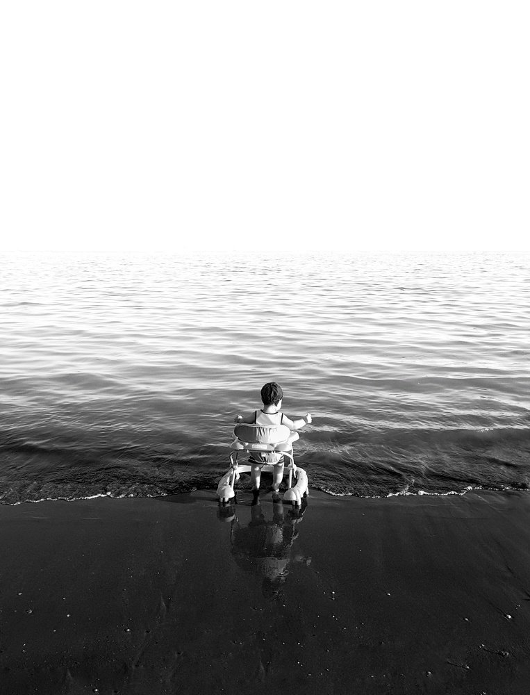 Photograph by  Mobin Mayeli