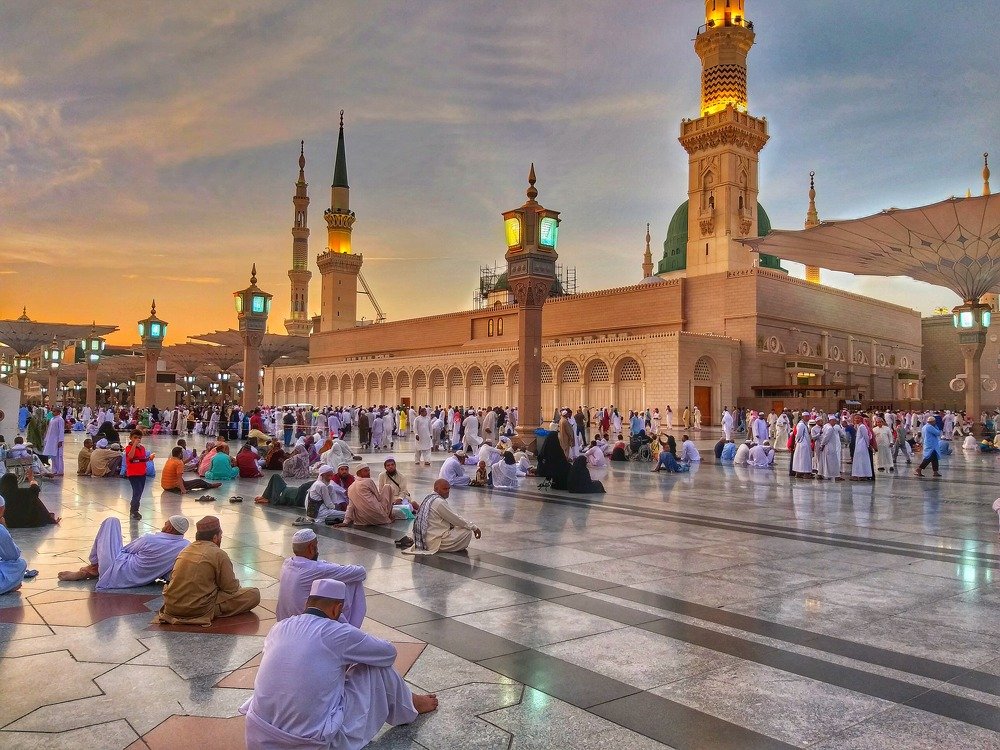 Photograph by Mas Hunter