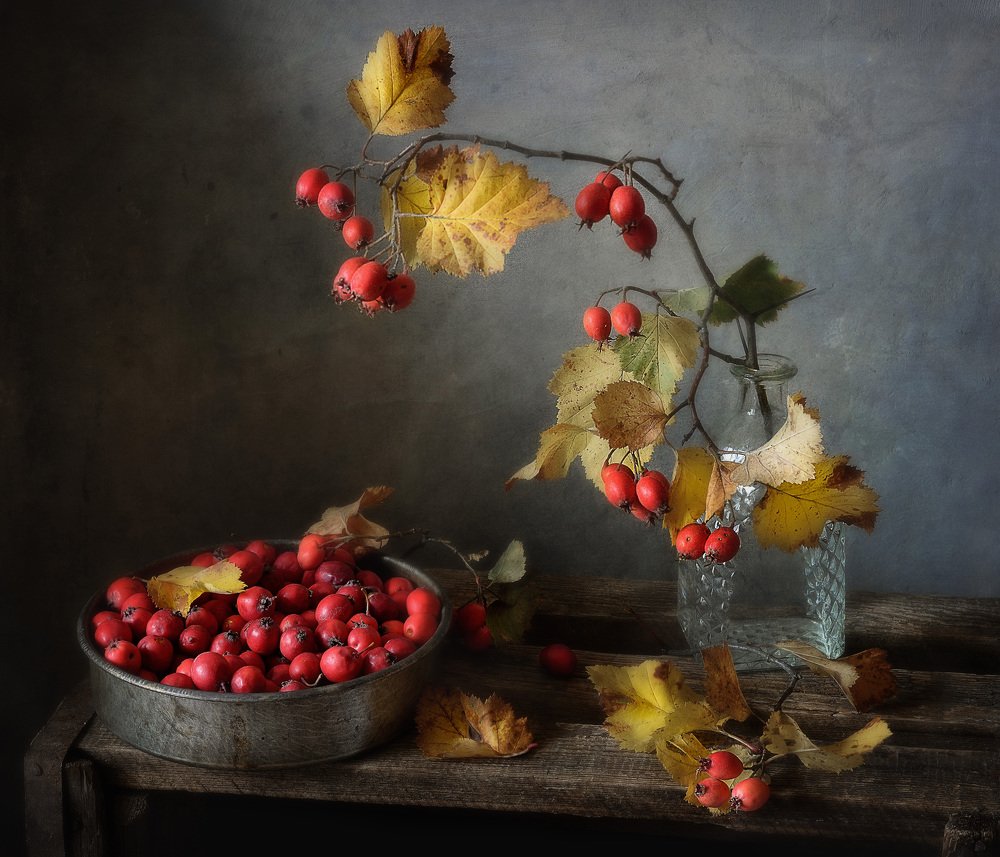 с боярышником...