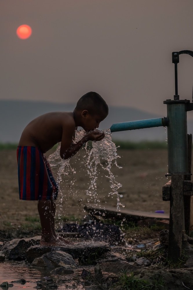 Photograph by Aung Tun