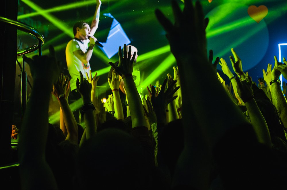 Photograph by Maria Silent