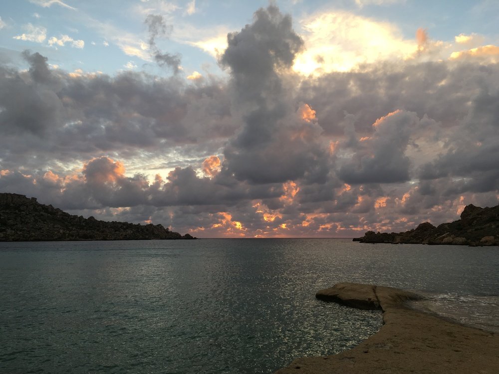 cloudy sunset at sea