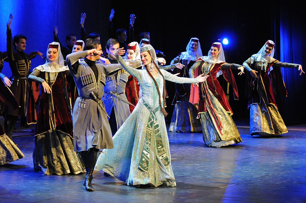 Концерт танцевального  ансамбля им. Сухишвили