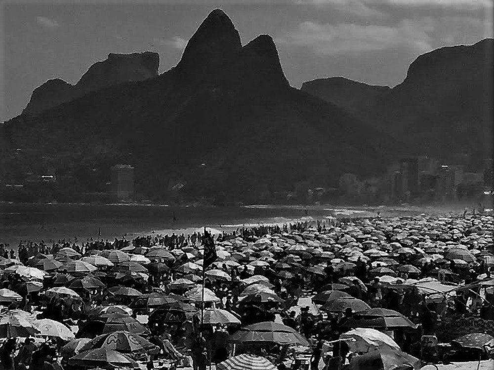 Ipanema beach on a sunny sunday.
