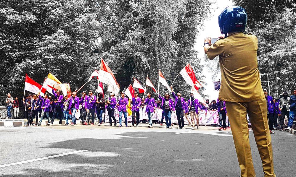 Behind the lens, there is a lens.