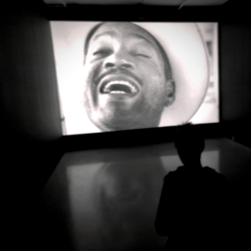 Голливудская улыбка...