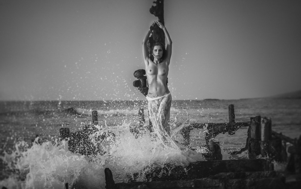 Photograph by Alex Sin