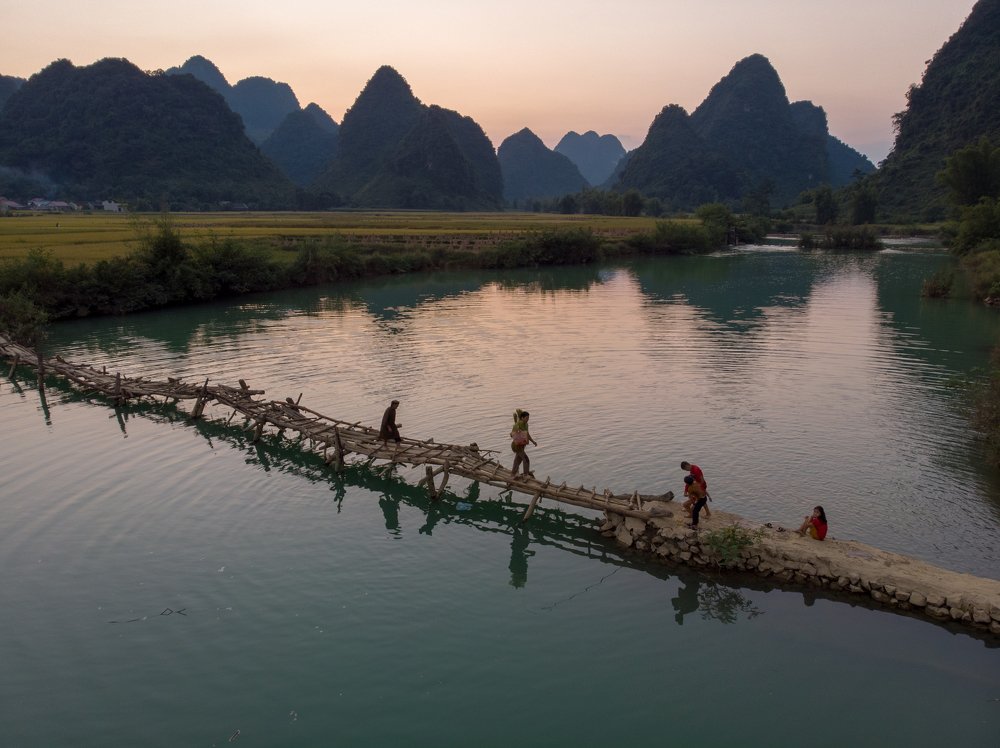 Photograph by Tiến Dũng Trần