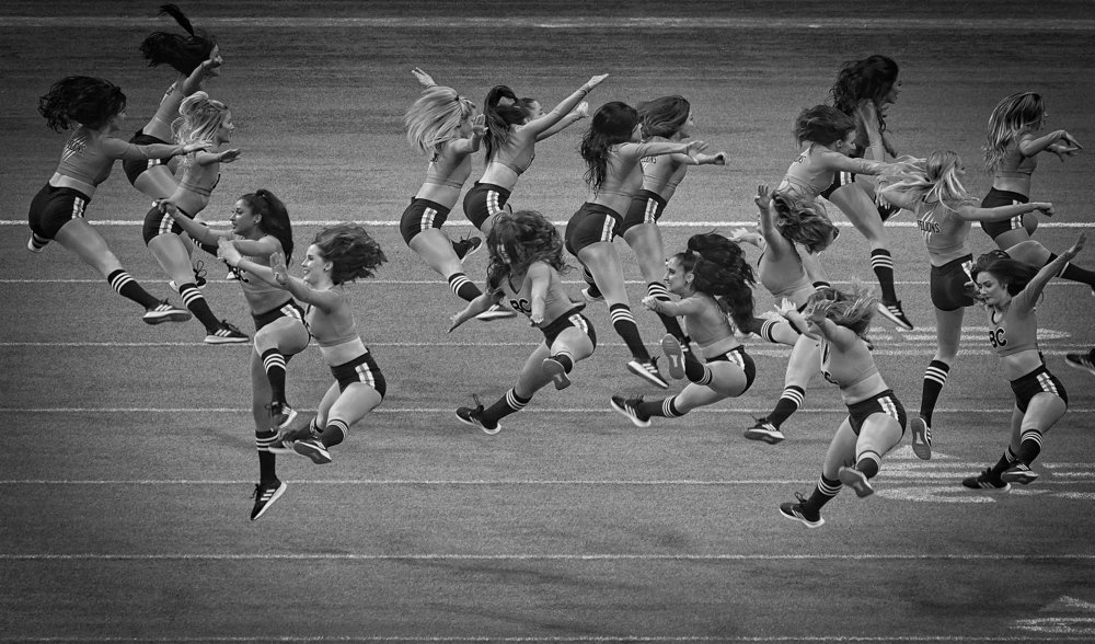 Airborned cheerleaders