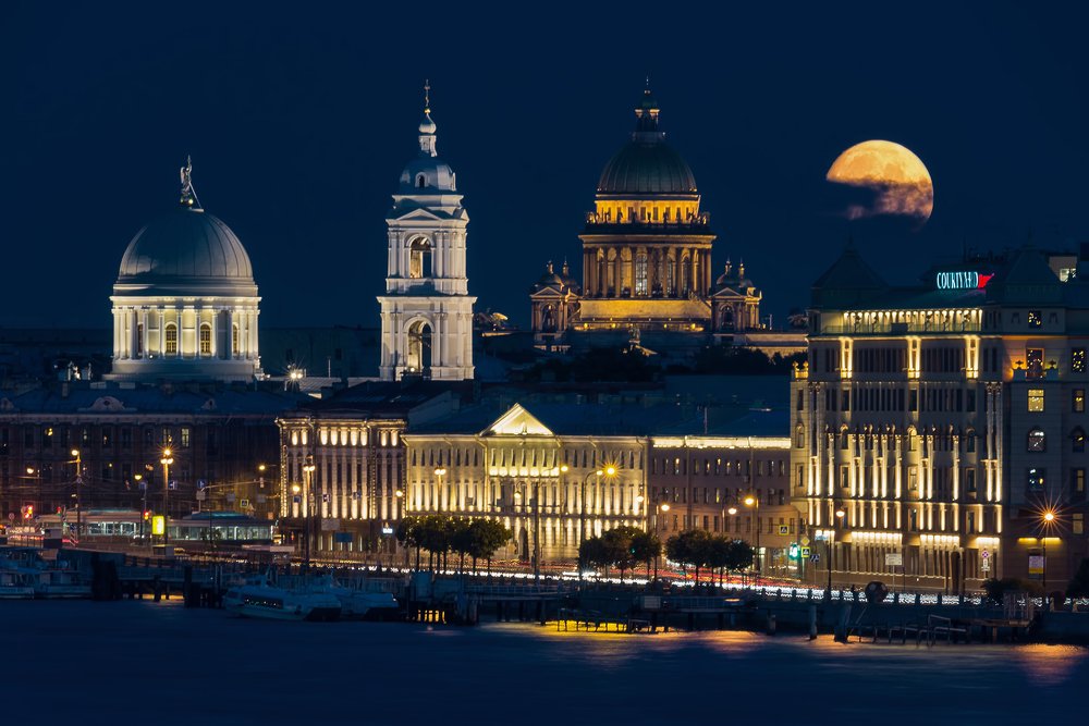 Восход луны