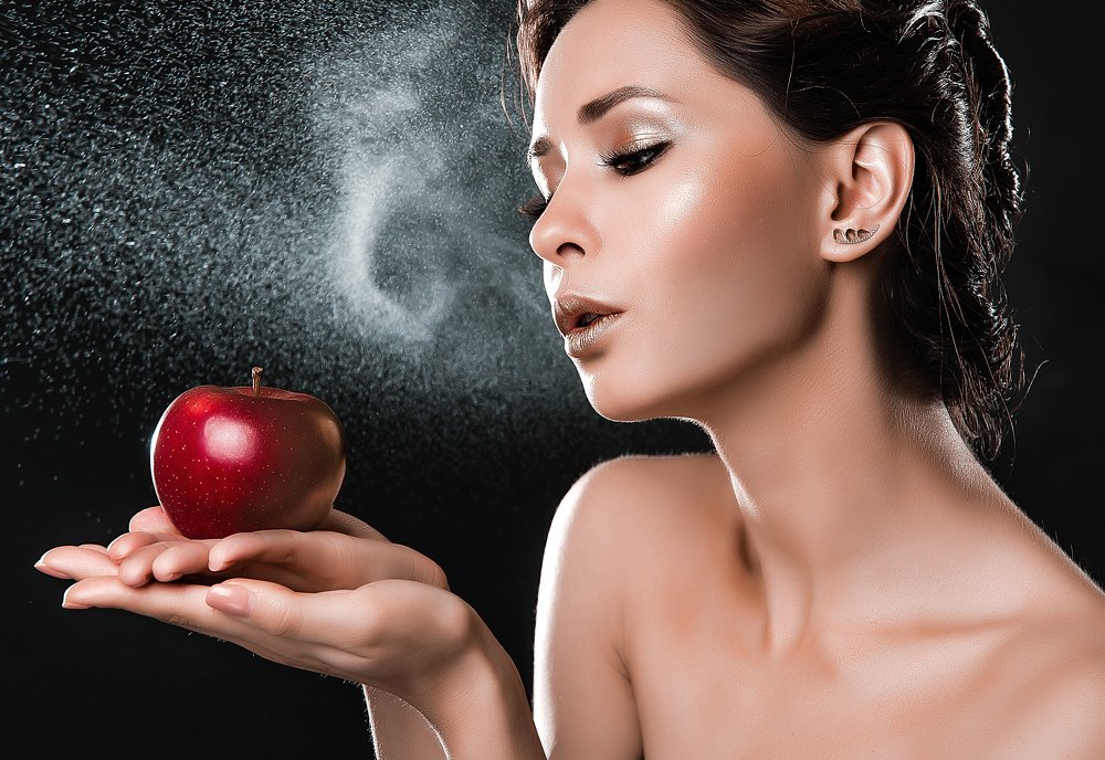 Все, чего она касается-БРОНЗА.