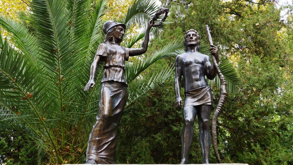 Photograph by ЛЕОНИД БУЛАВИНОВ