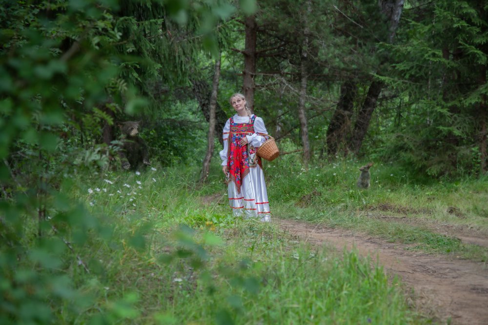Чему бы жизнь нас не учила, а сердце верит в чудеса!