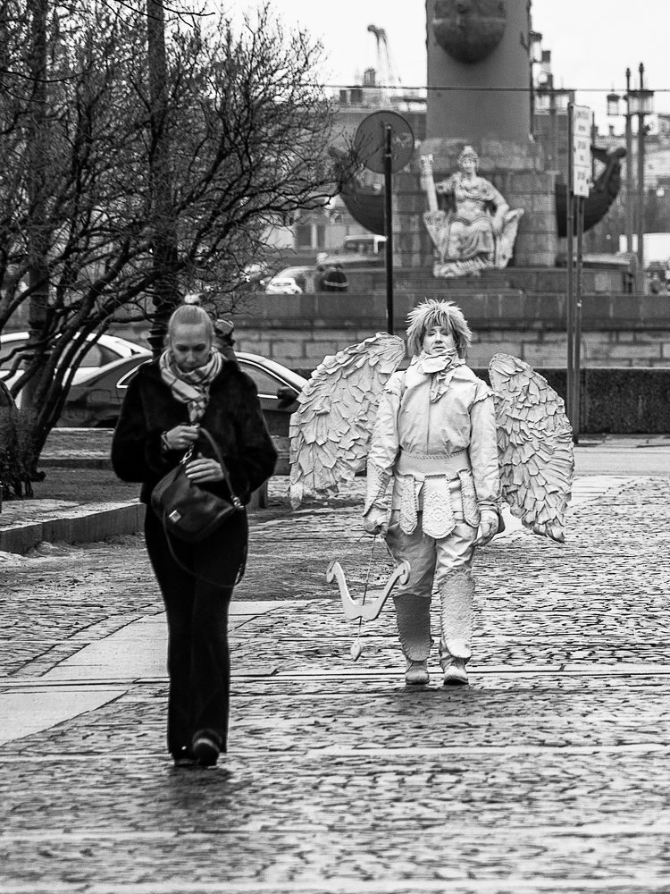 Ангел за плечом