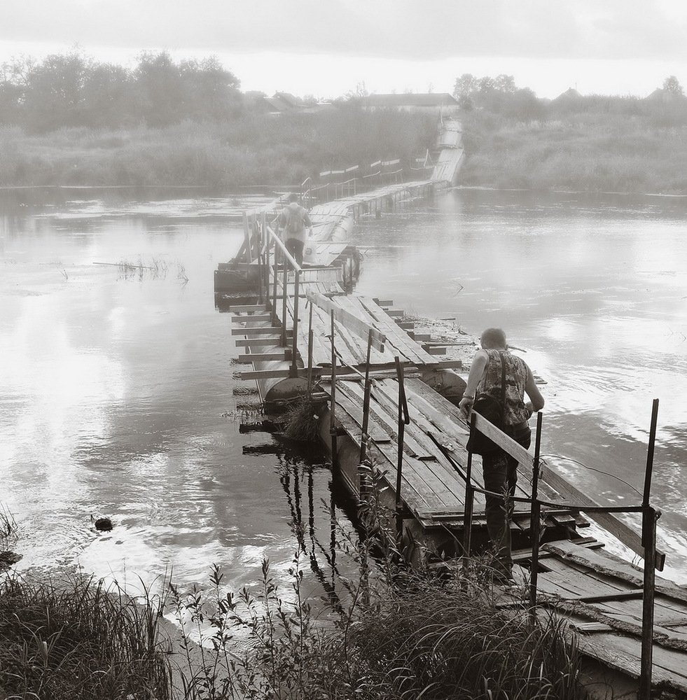 Понтонный мост