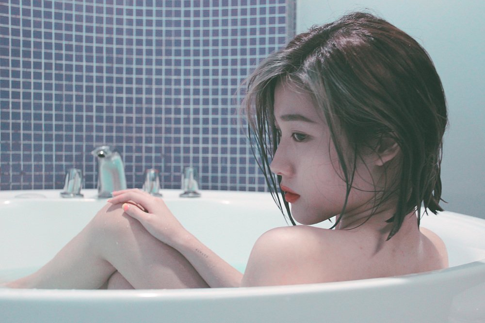 Photograph by Allen Aznan