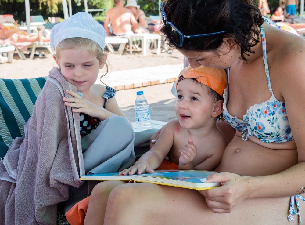 Чтение книги