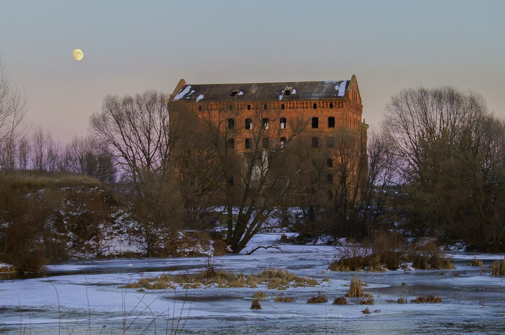 Зимний вечер на реке Быстрая Сосна. Ливны.