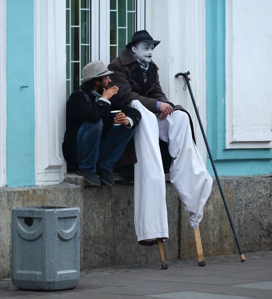 С белым другом