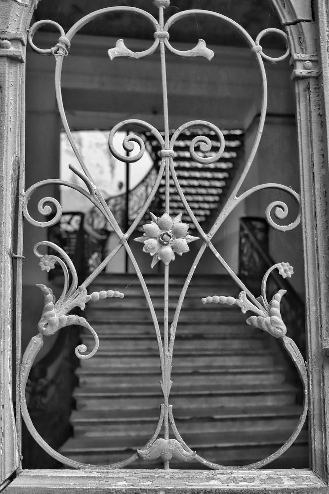 Двери и ворота Тбилиси