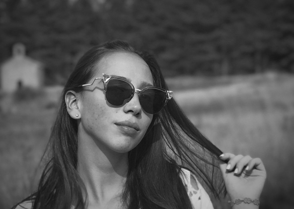 The World behind the glasses