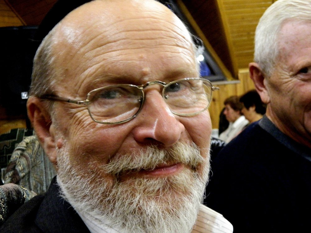 р.Леви Лобанов