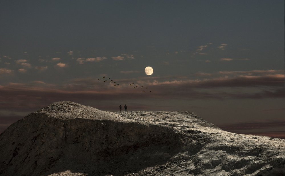 Photograph by Leonid Lan