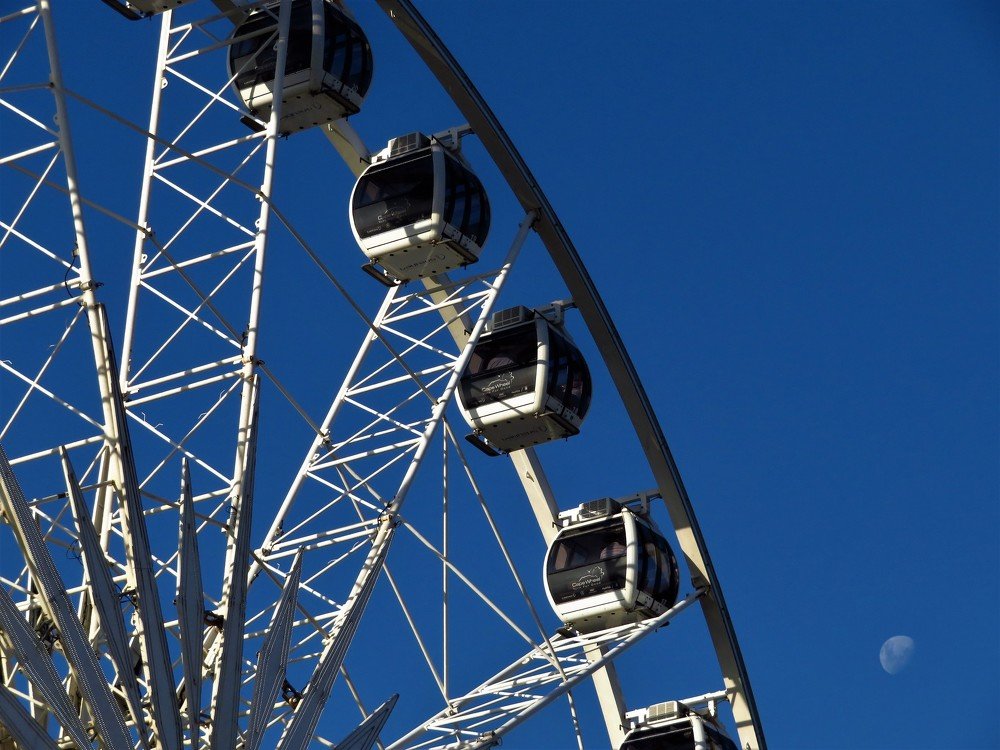 Ferris wheel