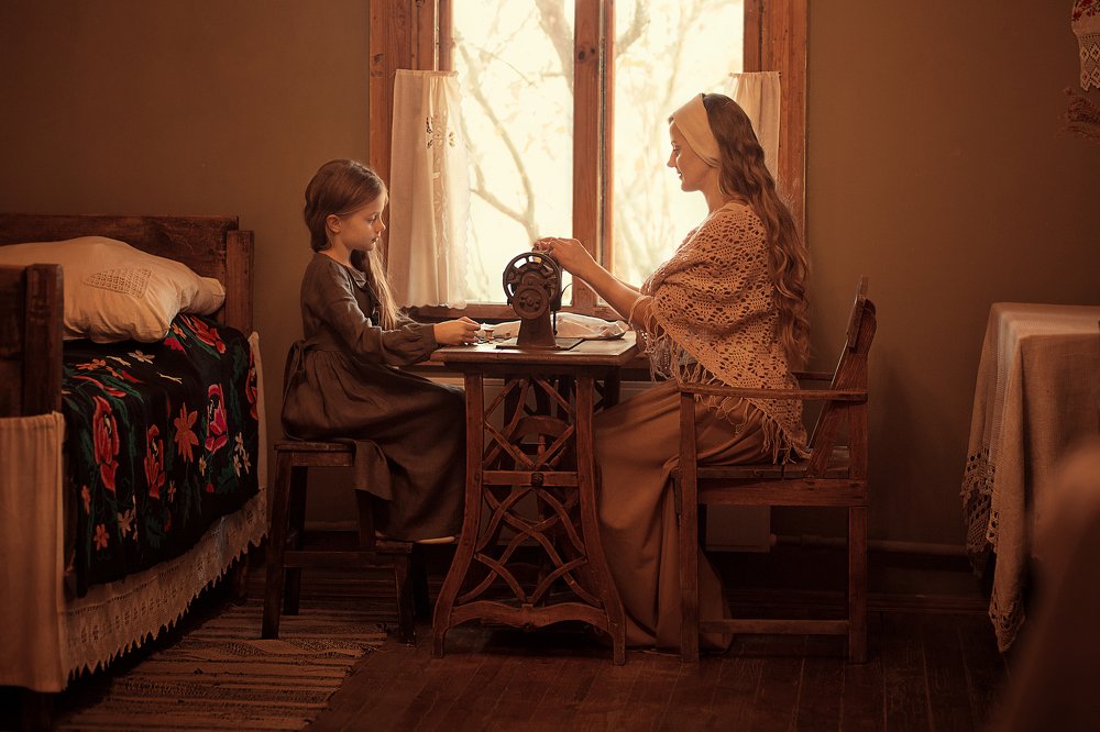 Мамина помощница