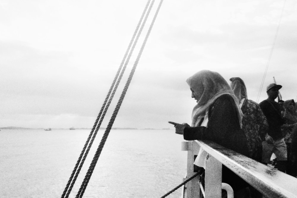 Photograph by Faisal Sadewo isal