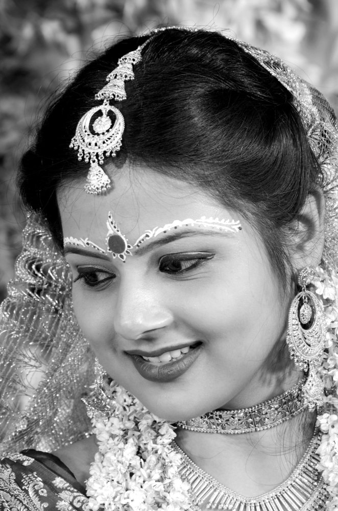 ID: My Sister's Cute Smile