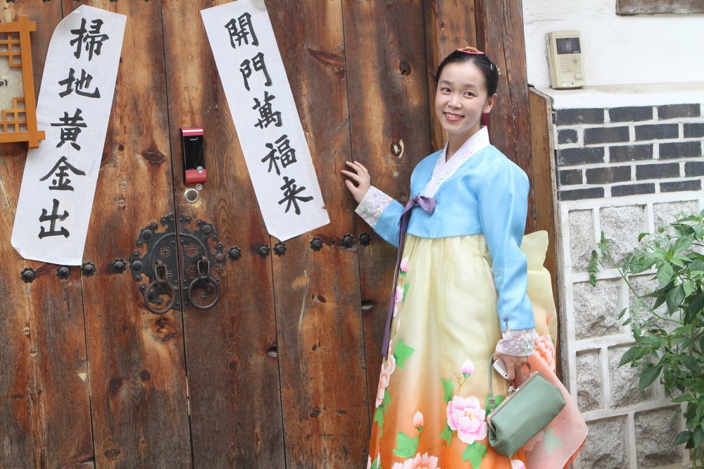 Фотография автора Najla Angawi