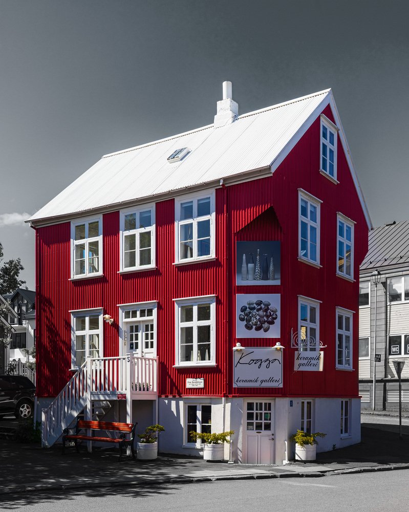 Красный дом