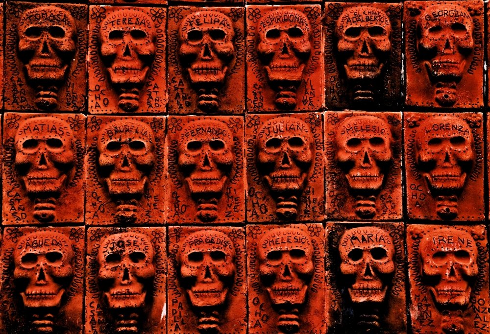 Celebrando la muerte.