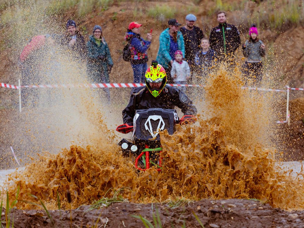 Сквозь грязь