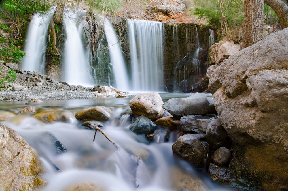 Малый водопад