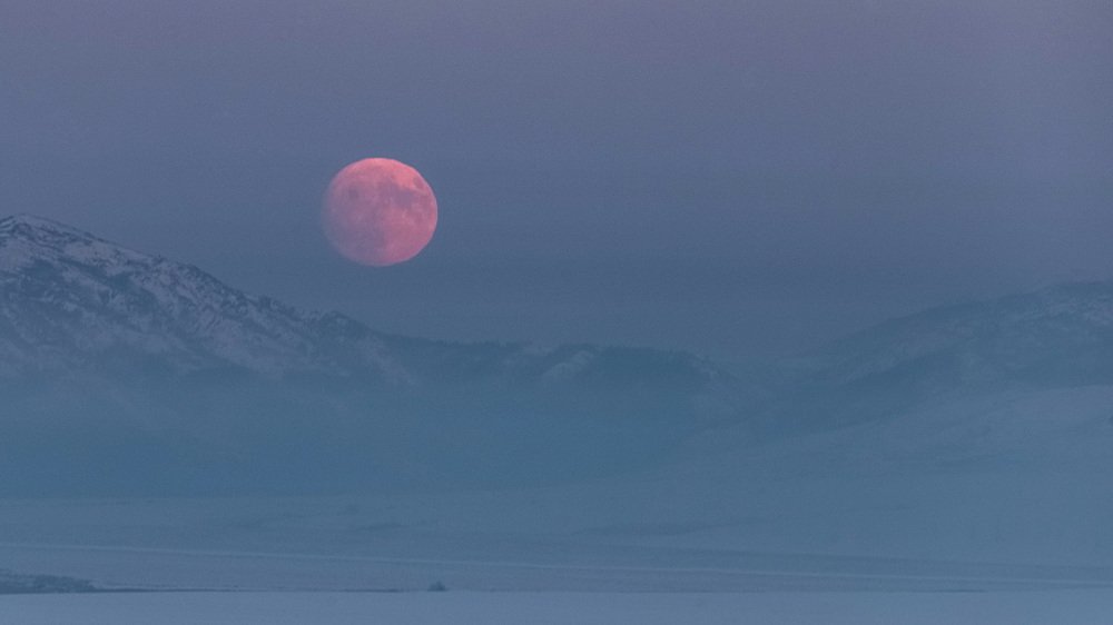 Лунный пейзаж