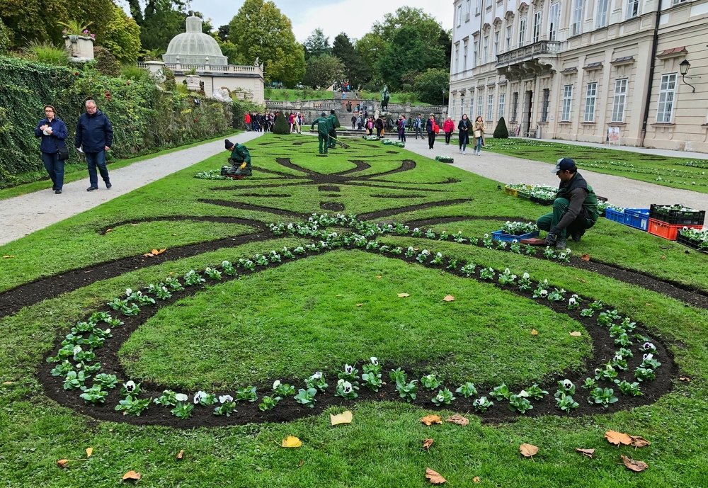 Photograph by Tri Handoko