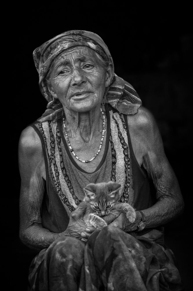 портрет цыганки