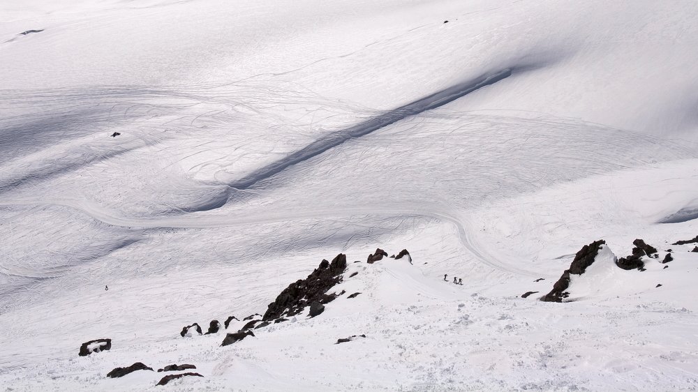 Снега Эльбруса.