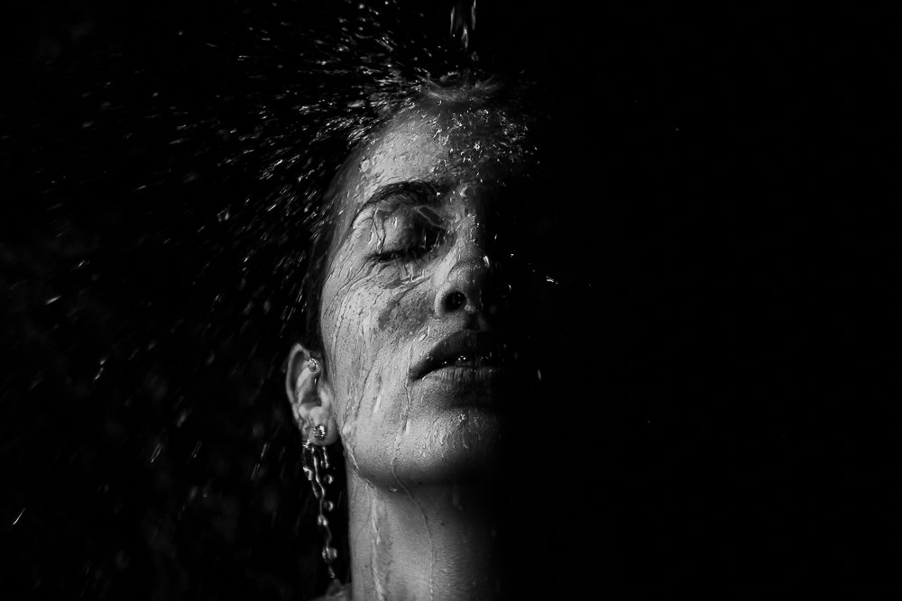 The water and its details