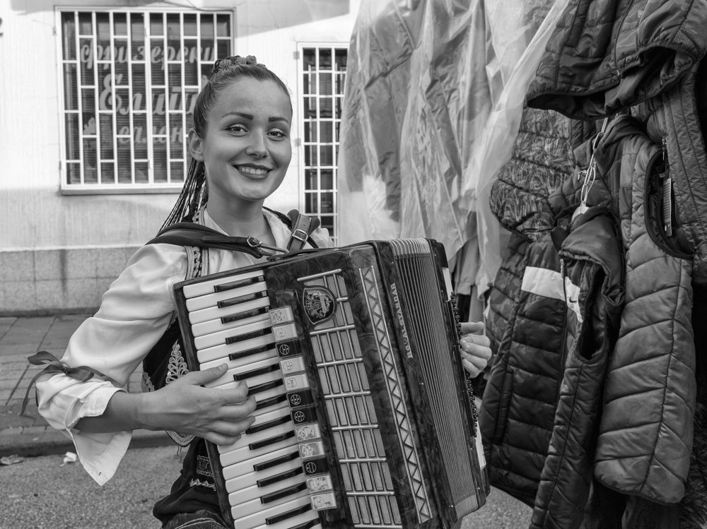 Photograph by Dragan Cerovic