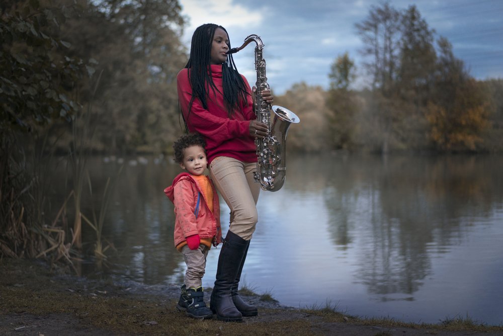 Саксофонистка