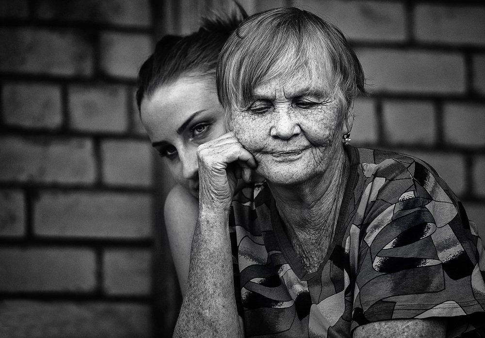 Бабушка и внучка